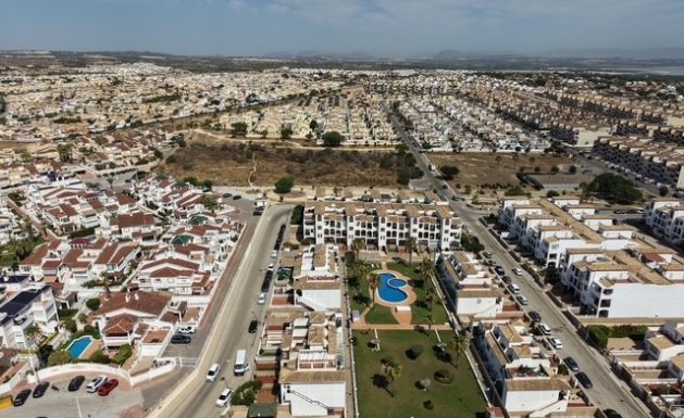 Resale - Apartment - Orihuela Costa - Playa Flamenca