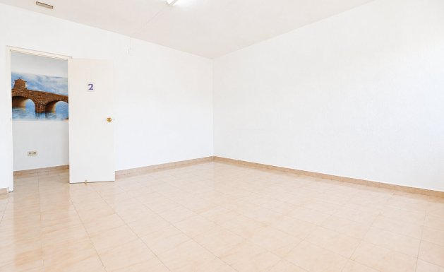 Resale - Commercial - Ciudad Quesada - Doña Pepa