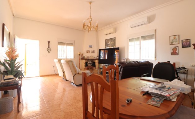 Resale - Country property  - Albatera - Albatera - Country