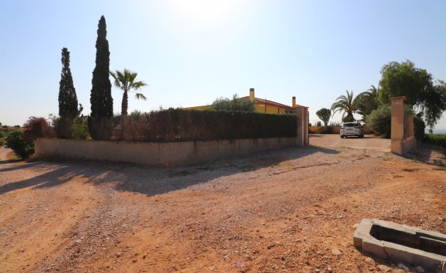 Resale - Country property  - Albatera - Albatera - Country