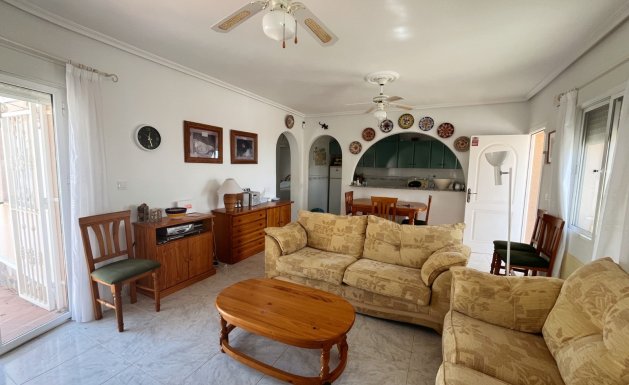 Reventa - Detached villa - Ciudad Quesada - Airstrip