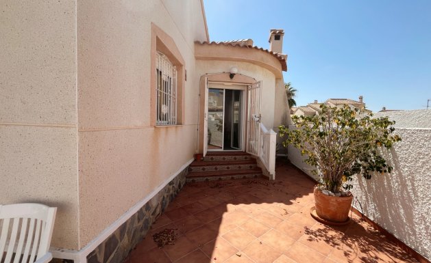 Reventa - Detached villa - Ciudad Quesada - Airstrip