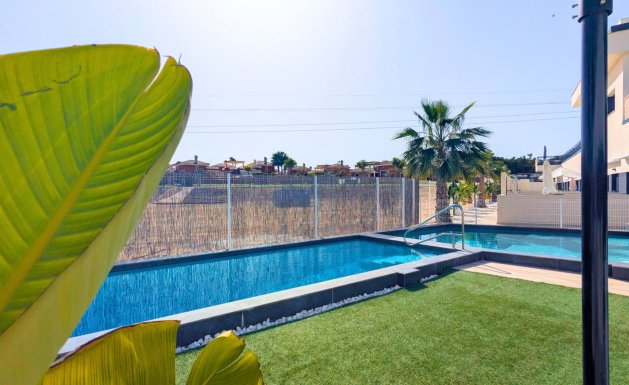 Resale - Apartment - Ciudad Quesada - Lo Crispin