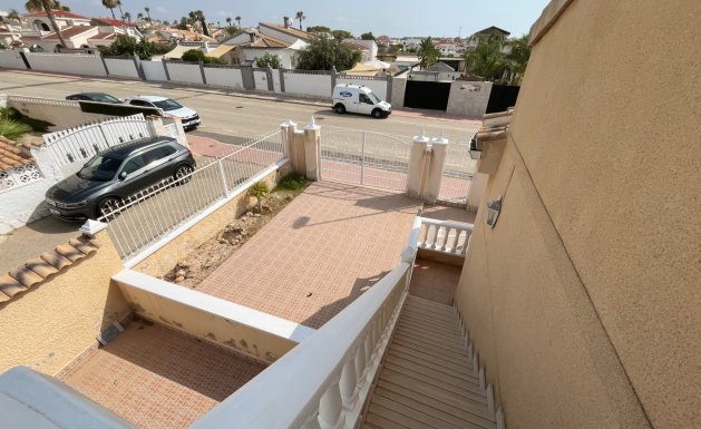 Reventa - Detached villa - Ciudad Quesada - Airstrip