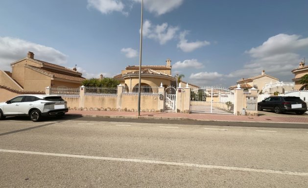 Reventa - Detached villa - Ciudad Quesada - Airstrip