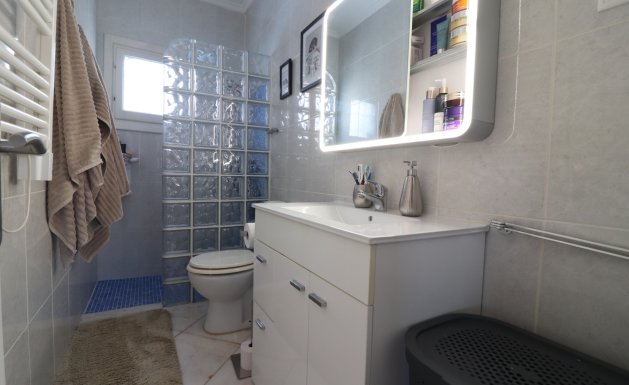 Resale - Detached villa - Orihuela Costa - Villamartin