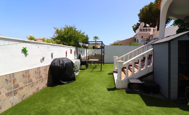 Resale - Detached villa - Orihuela Costa - Villamartin