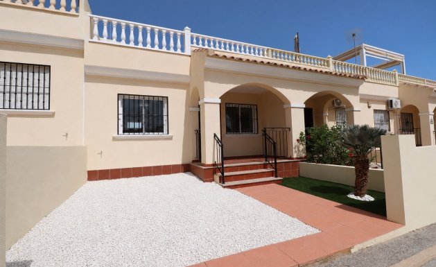 Resale - Chalet - Algorfa - Montemar