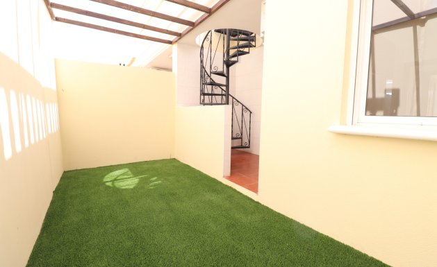 Resale - Chalet - Algorfa - Montemar