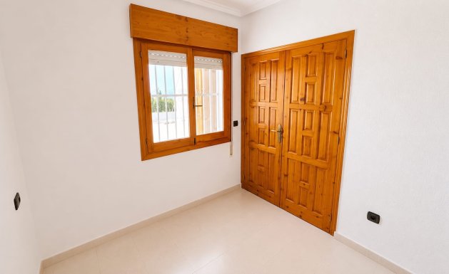 Resale - Apartment - Alicante - Alicante (Costa Blanca)