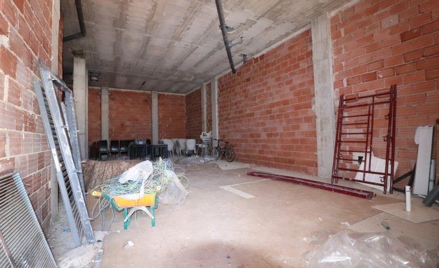 Resale - Commercial - Los Montesinos - Entre Naranjos / Vistabella Golf