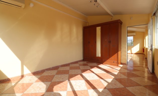 Resale - Country property  - Almoradí - Heredades - Country