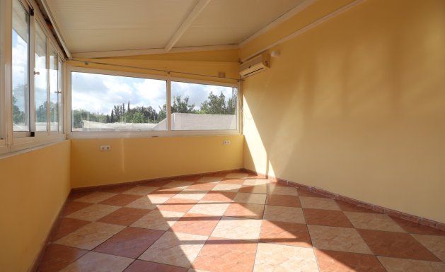 Resale - Country property  - Almoradí - Heredades - Country