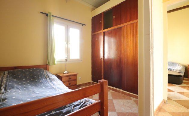 Resale - Country property  - Almoradí - Heredades - Country