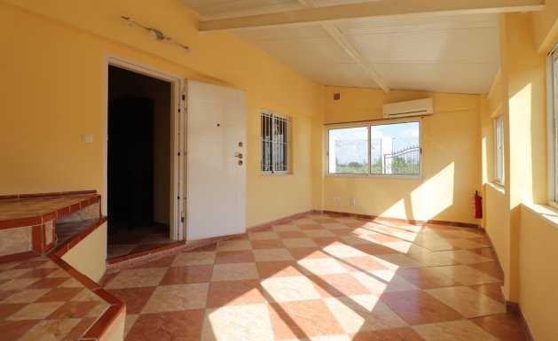 Resale - Country property  - Almoradí - Heredades - Country