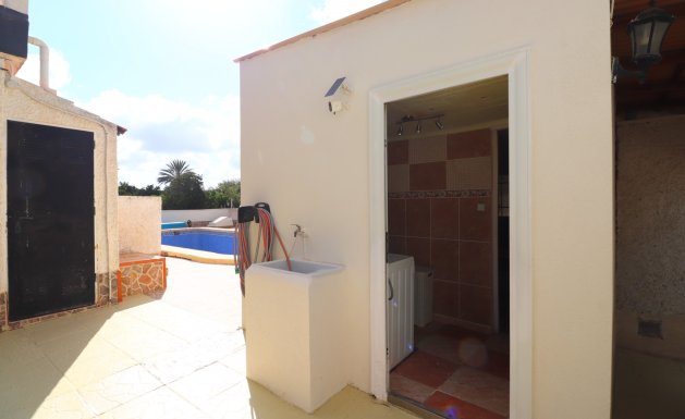 Resale - Country property  - Almoradí - Heredades - Country