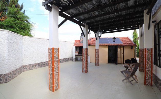 Resale - Country property  - Almoradí - Heredades - Country