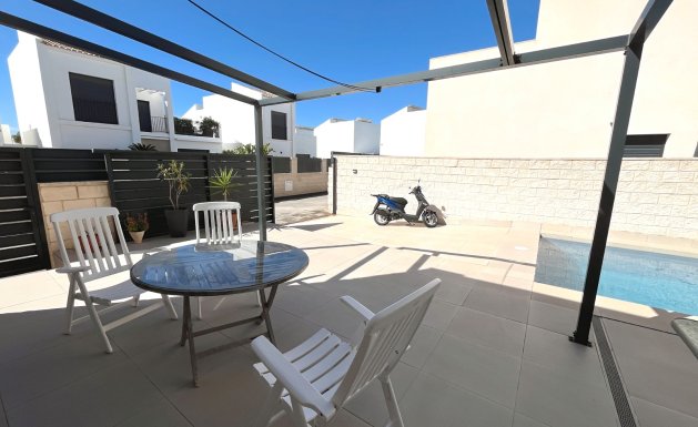 Resale - Semi Detached - Ciudad Quesada - Pueblo Bravo