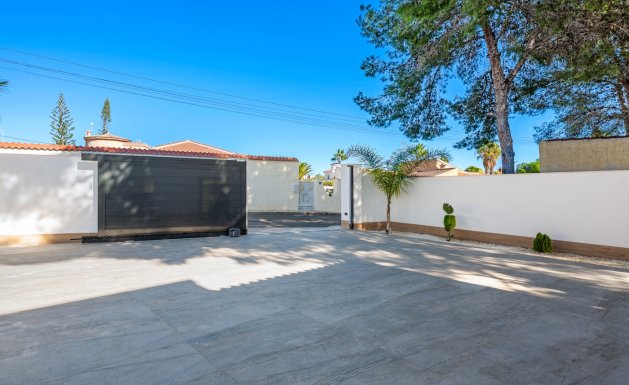 Resale - Villa - Ciudad Quesada - Rojales