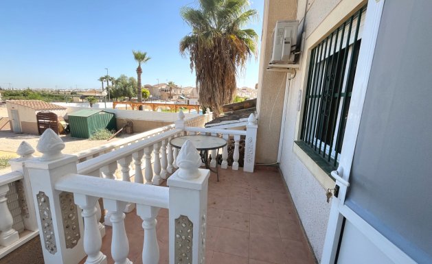 Herverkoop - Detached villa - Algorfa - Montebello