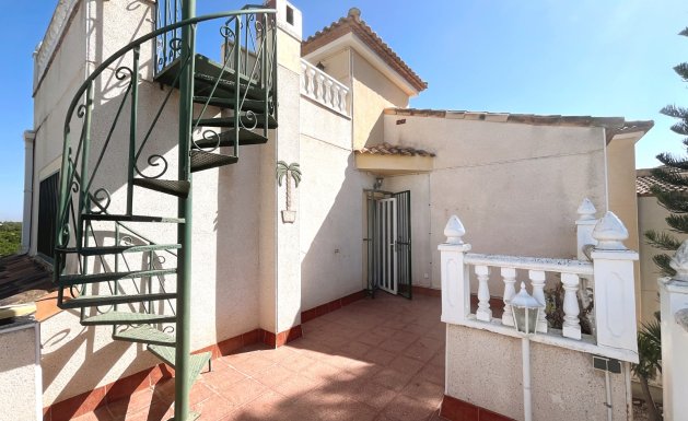 Herverkoop - Detached villa - Algorfa - Montebello