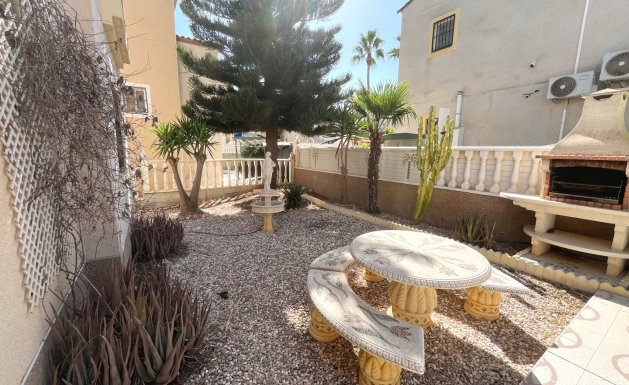 Herverkoop - Detached villa - Algorfa - Montebello