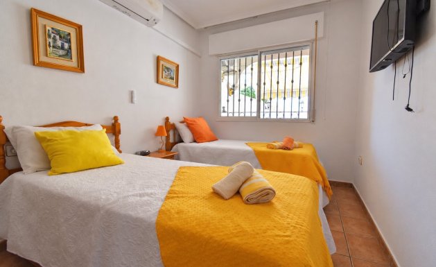 Resale - Semi Detached Villa - Orihuela Costa - La Zenia