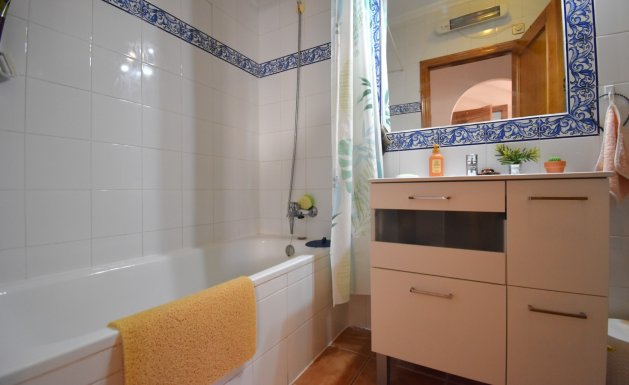 Resale - Semi Detached Villa - Orihuela Costa - La Zenia