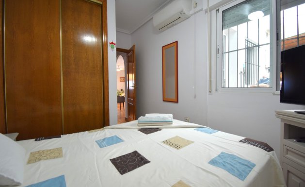 Resale - Semi Detached Villa - Orihuela Costa - La Zenia