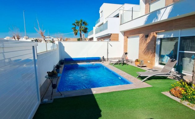Resale - Detached villa - Pilar de la Horadada - Pilar de La Horadada - Town