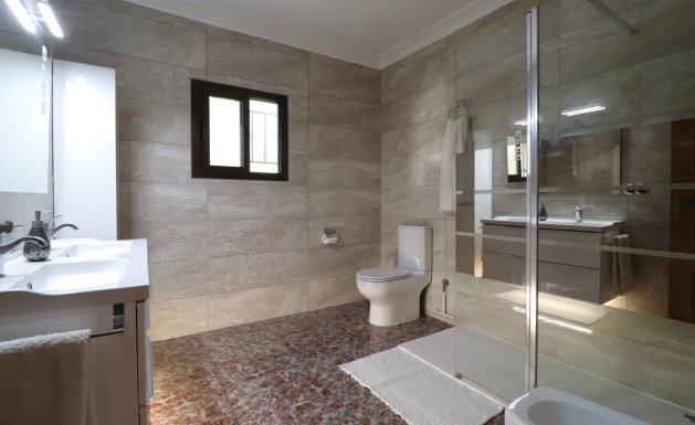 Resale - Country property  - Crevillente - Crevillente - Country