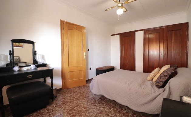 Resale - Country property  - Crevillente - Crevillente - Country