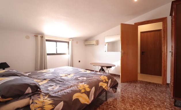 Resale - Country property  - Crevillente - Crevillente - Country