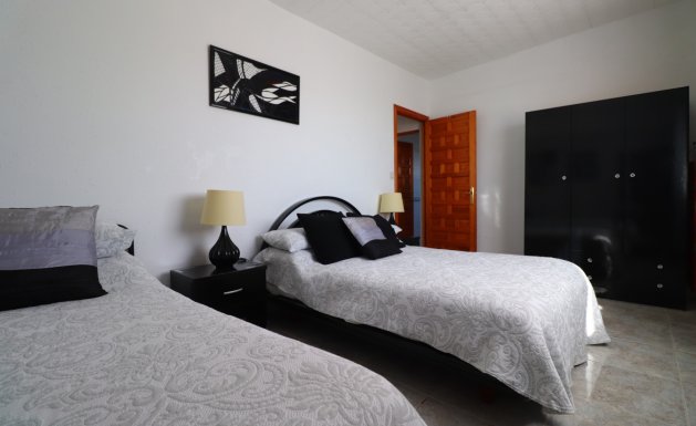 Resale - Country property  - Crevillente - Crevillente - Country