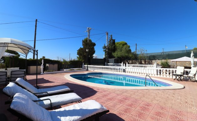 Resale - Country property  - Crevillente - Crevillente - Country
