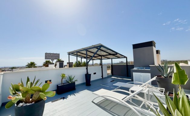 Resale - Villa - Orihuela Costa - Cabo Roig