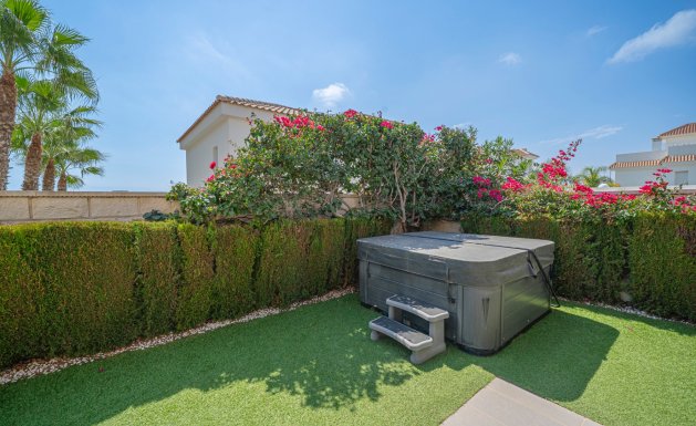 Reventa - Villa - Ciudad Quesada - Lo pepin