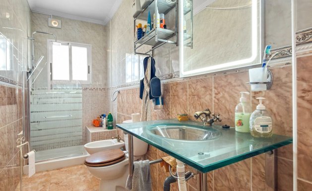 Resale - Semi Detached - Torrevieja
