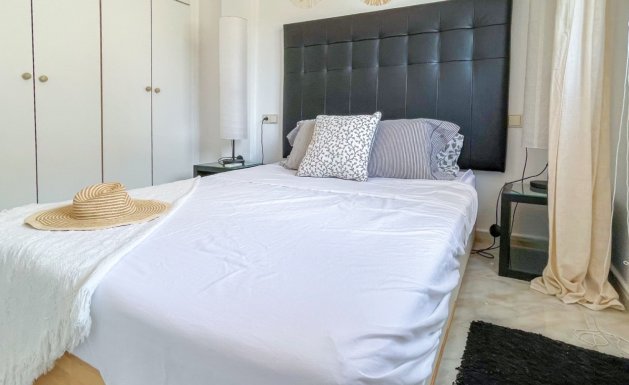 Resale - Semi Detached - Torrevieja - La Siesta - El Salado -  Torreta