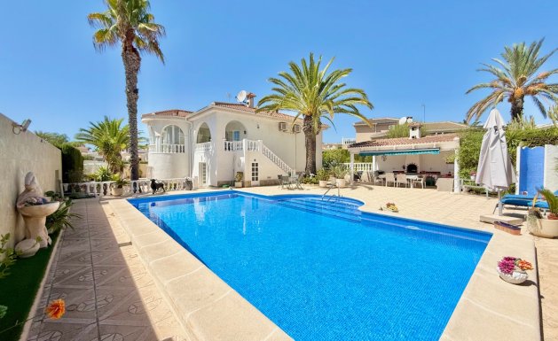 Reventa - Villa - Ciudad Quesada - Centro de la Ciudad Quesada