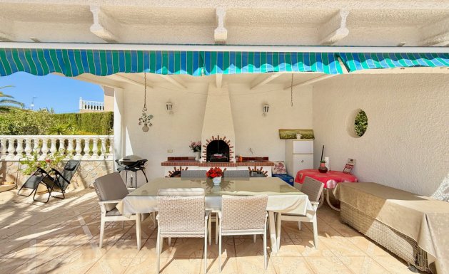 Reventa - Villa - Ciudad Quesada - Centro de la Ciudad Quesada