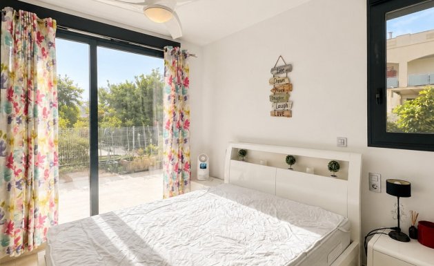 Resale - Apartment - Orihuela Costa - Punta Prima