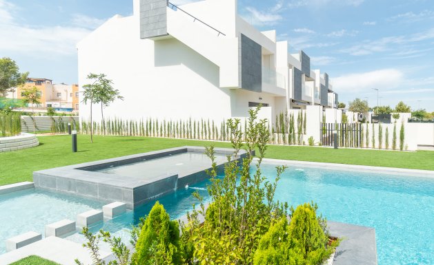 Obra nueva - Bungalow - Torrevieja