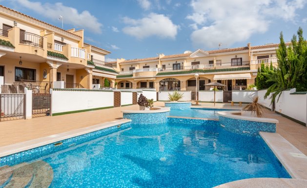 Resale - Semi Detached - Ciudad Quesada - Lo Marabú