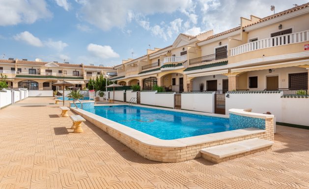 Resale - Semi Detached - Ciudad Quesada - Lo Marabú