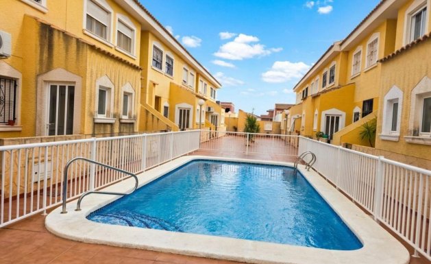 Resale - Apartment - Formentera del Segura