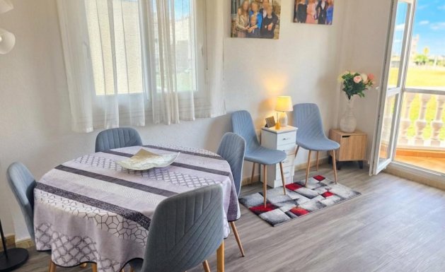 Resale - Apartment - Formentera del Segura