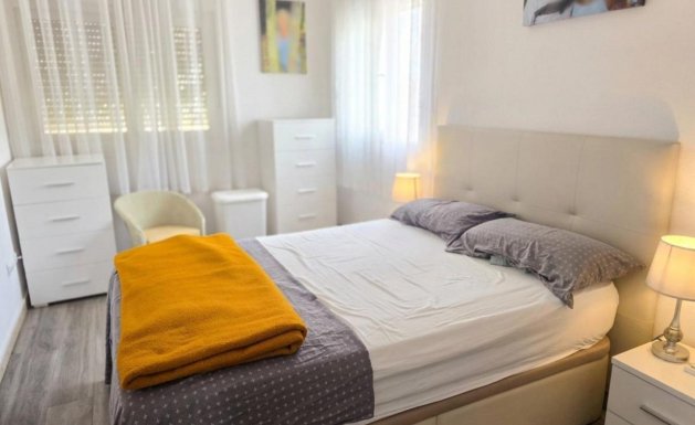 Resale - Apartment - Formentera del Segura
