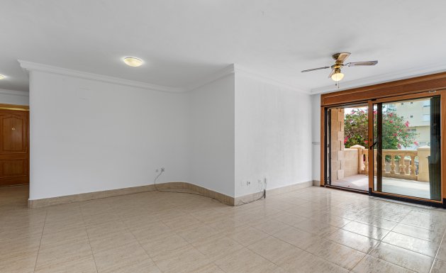 Resale - Apartment - Guardamar del Segura