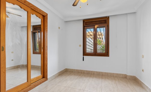 Resale - Apartment - Guardamar del Segura